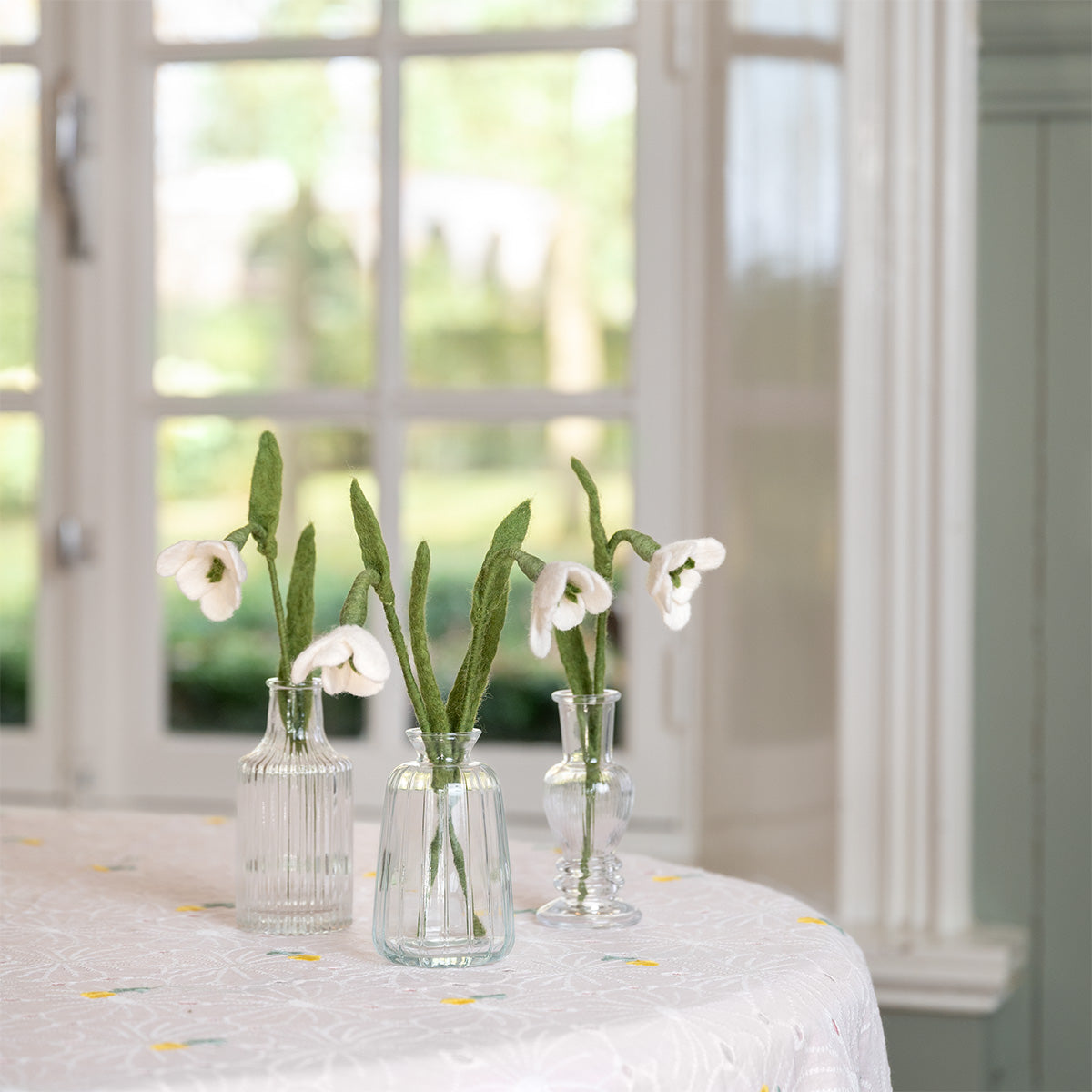 Vilten voorjaarsbloemetjes | Bloemen | Sjaal met Verhaal