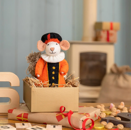 Vilten Oranje Piet muis | Sjaal met Verhaal