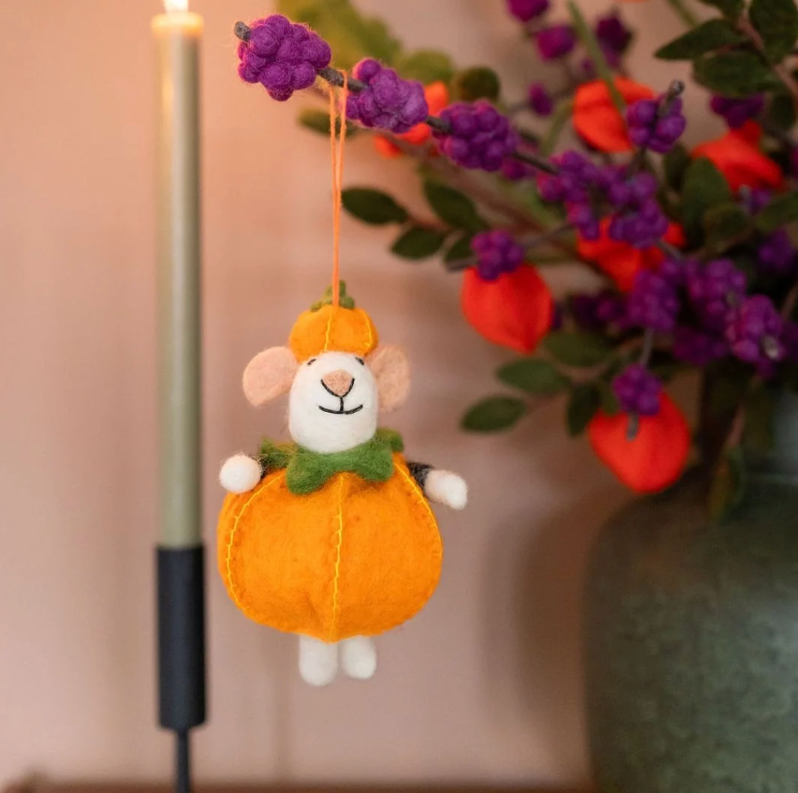Vilten pompoen muis hanger | Sjaal met Verhaal