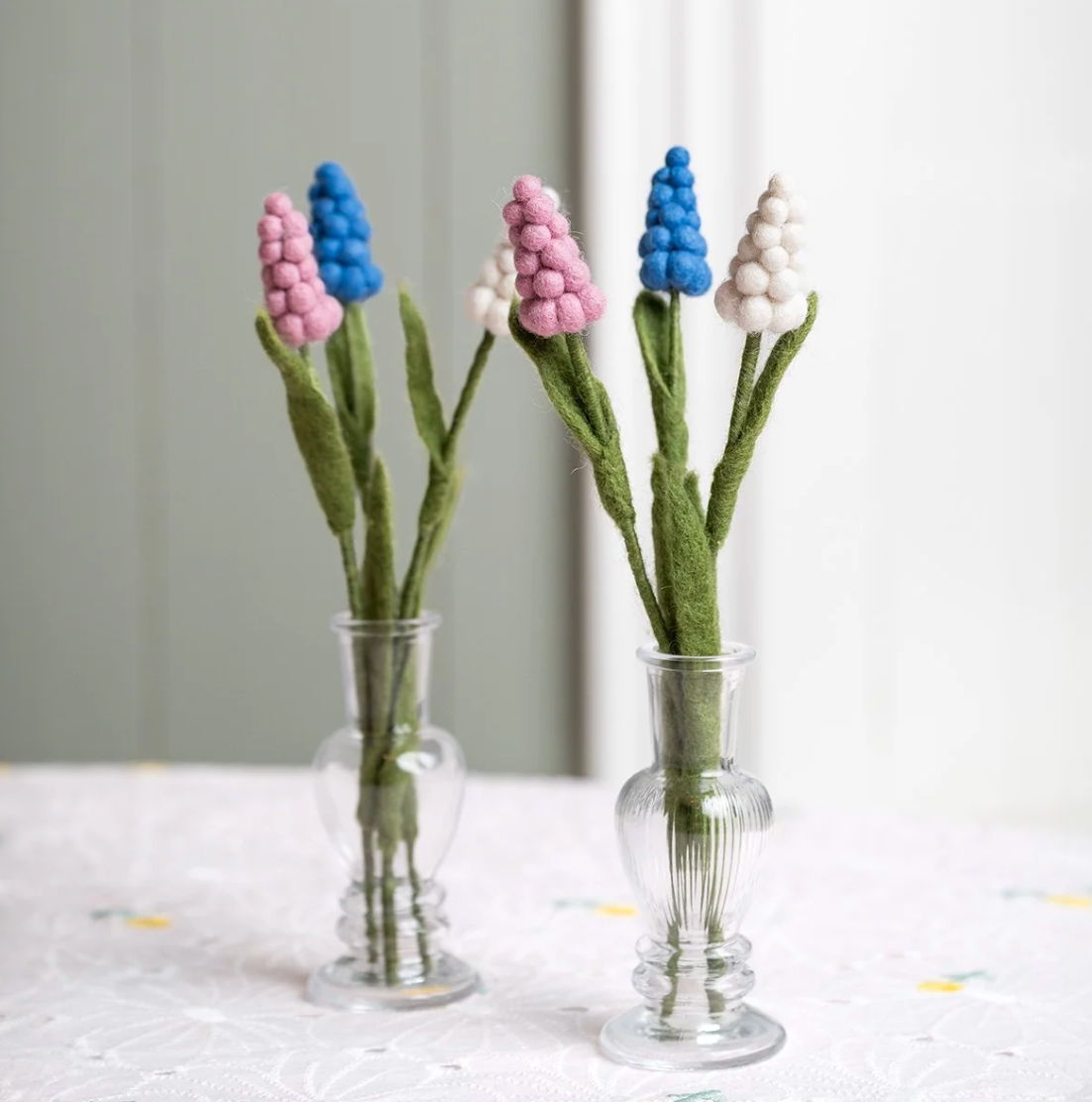 Vilten voorjaarsbloemetjes | Bloemen | Sjaal met Verhaal